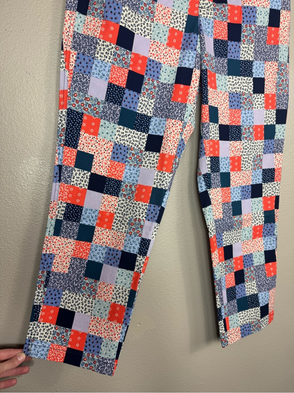 Lands’ End Patchwork Colorful Mid Rise Pull On Chino Ankle Pants Size 14W G - Picture 5 of 12